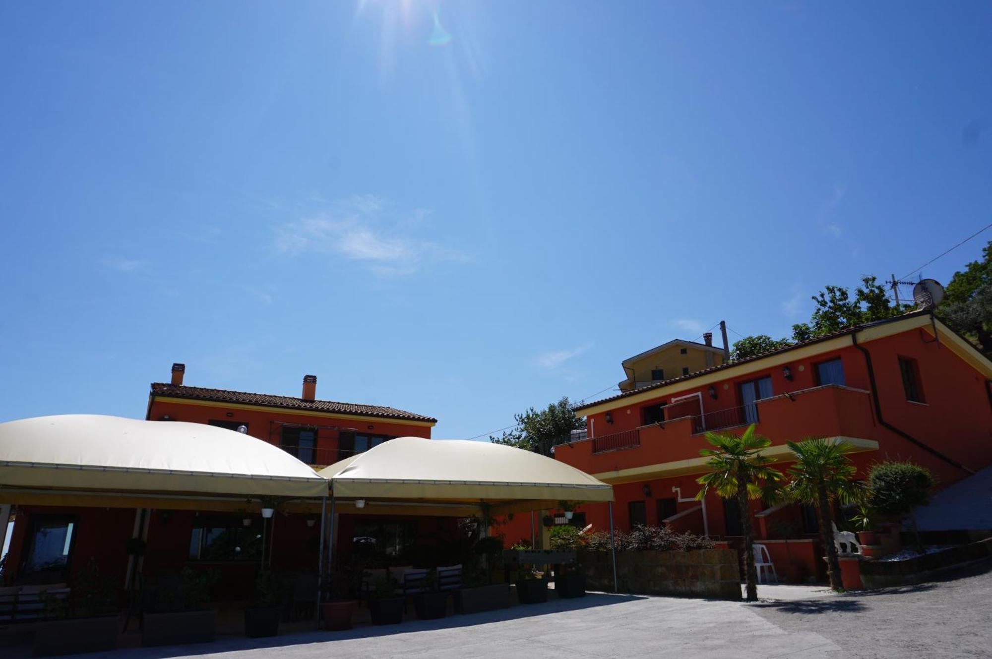 La Terrazza Motta Bed & Breakfast Atri Dış mekan fotoğraf