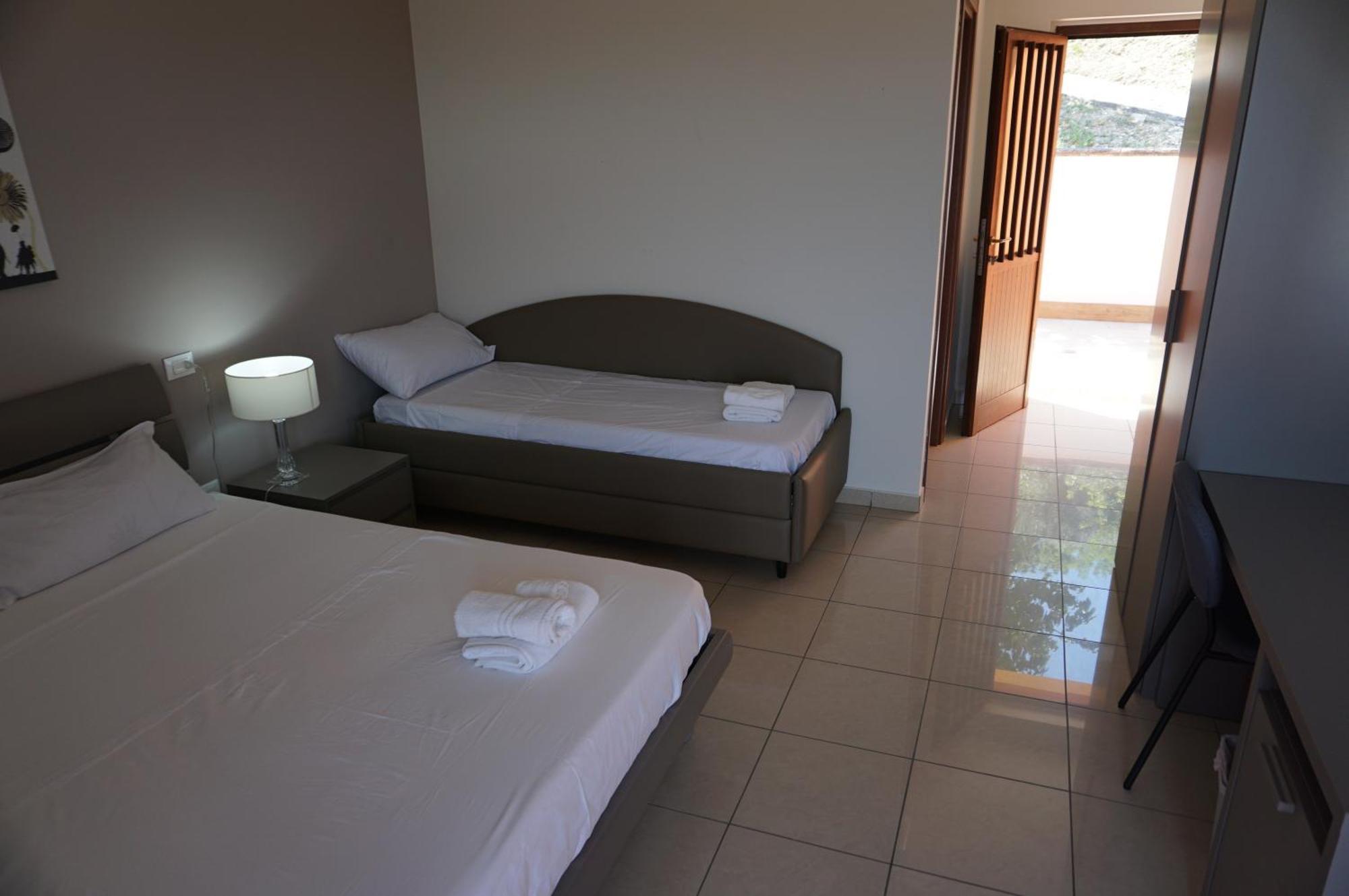 La Terrazza Motta Bed & Breakfast Atri Dış mekan fotoğraf