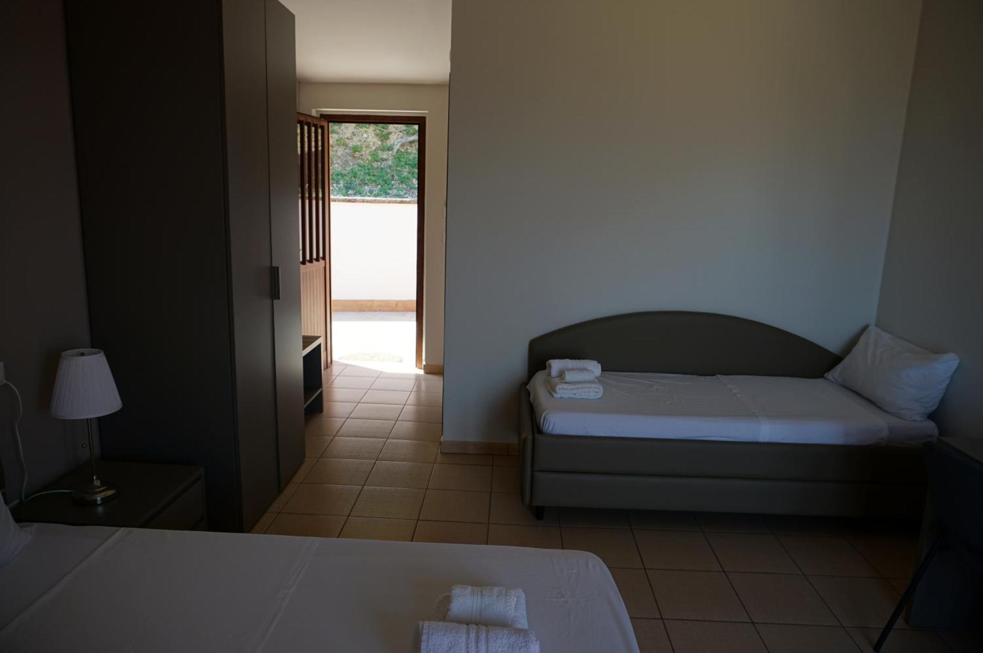 La Terrazza Motta Bed & Breakfast Atri Dış mekan fotoğraf